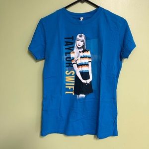 Taylor Swift The Red Tour Blue Short Sleeve Top